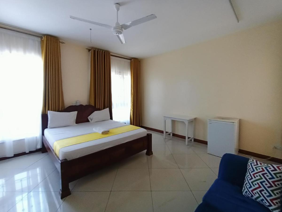 Elna'S Haven - Nyali Sea View Apartment Момбаса Экстерьер фото