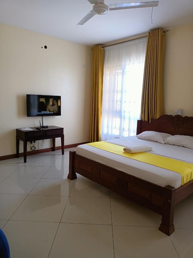 Elna'S Haven - Nyali Sea View Apartment Момбаса Экстерьер фото