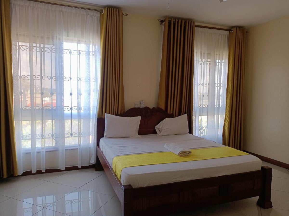 Elna'S Haven - Nyali Sea View Apartment Момбаса Экстерьер фото