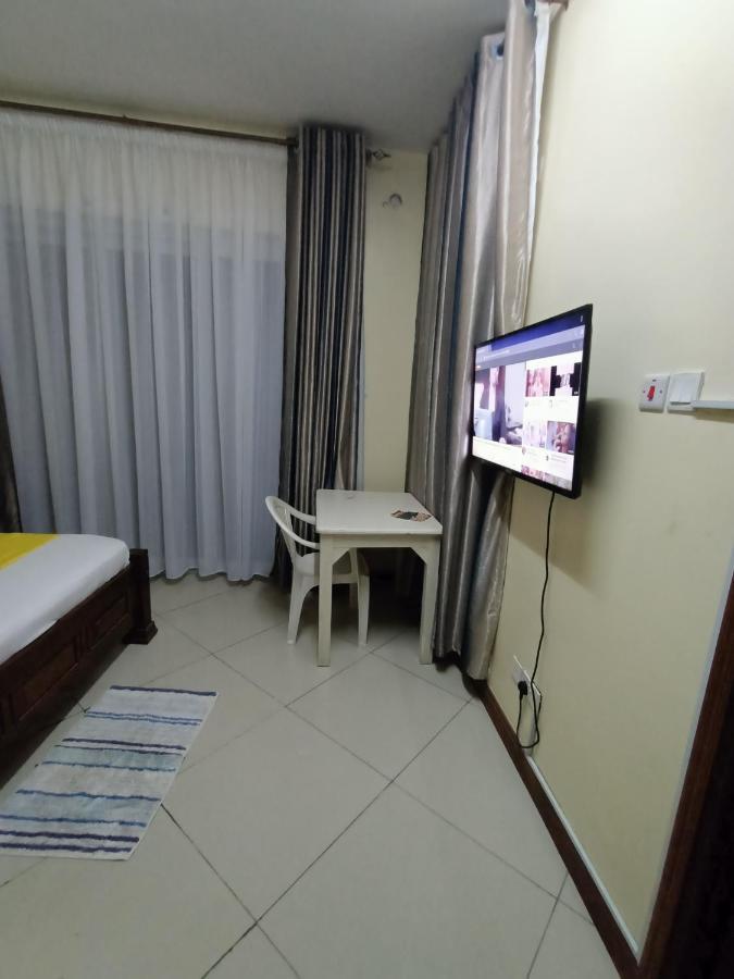 Elna'S Haven - Nyali Sea View Apartment Момбаса Экстерьер фото